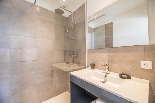 Aparthotel Pierre & Premium Les Terrasses D'arsella 5*